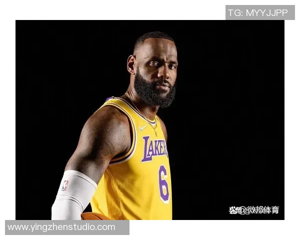 勒布朗詹姆斯：篮球传奇的崛起与辉煌成就解析